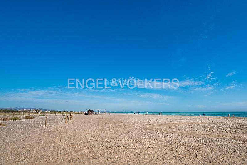 Foto 3adcff37-f735-4b7a-a61c-9fbcdd01eb0a. Maison avec chauffage parking piscine dans Corinto-Almardà Sagunt