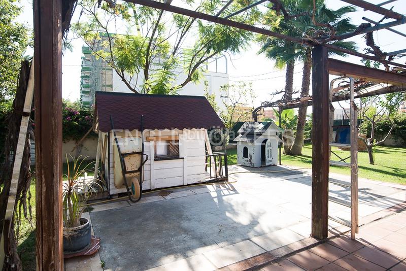 Foto 7f597a83-ead1-49eb-9976-567918cb685a. Maison avec chauffage parking piscine dans Corinto-Almardà Sagunt