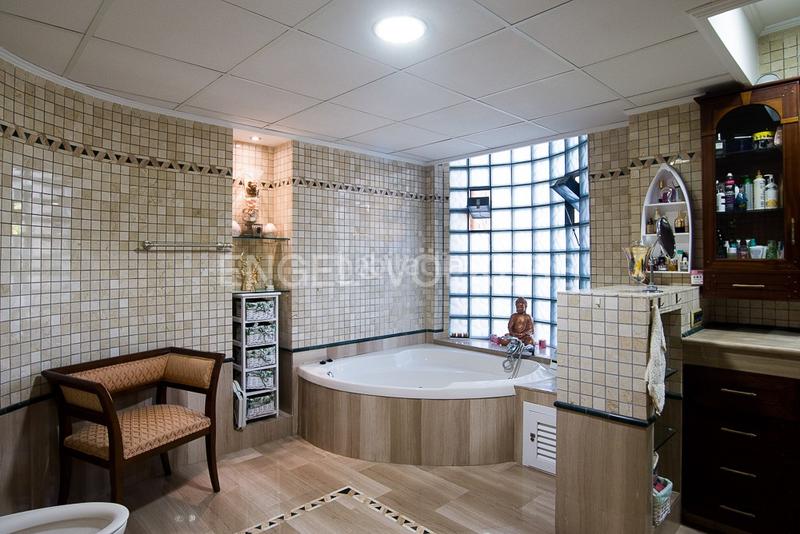 Foto 80e31b4b-88f8-415e-9390-d1f9096bd78d. Maison avec chauffage parking piscine dans Corinto-Almardà Sagunt