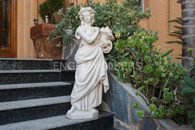 Foto 85670fbd-dc91-40ed-b97c-8b1eb80e7073. Maison avec chauffage parking piscine dans Corinto-Almardà Sagunt