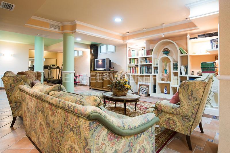 Foto 8e3b78b0-c0e4-4d33-aa77-fb423063f417. Maison avec chauffage parking piscine dans Corinto-Almardà Sagunt