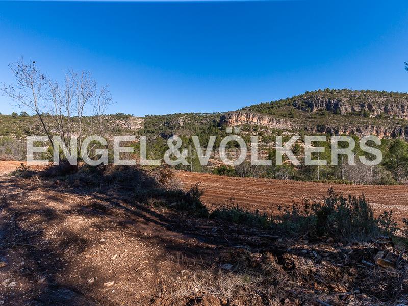 Foto 6c191506-5e26-47dc-8161-064986bd7f3e. Terreny residencial a Moixent