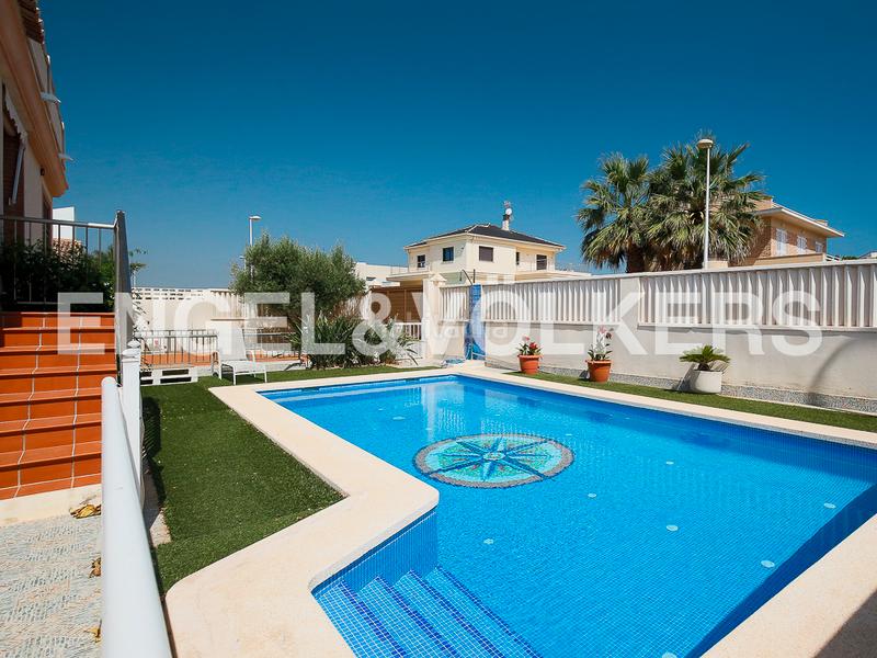 Foto b1a317c5-643b-440c-964b-7170d748342e. Lloguer masia amb calefacció aparcament piscina a Cullera