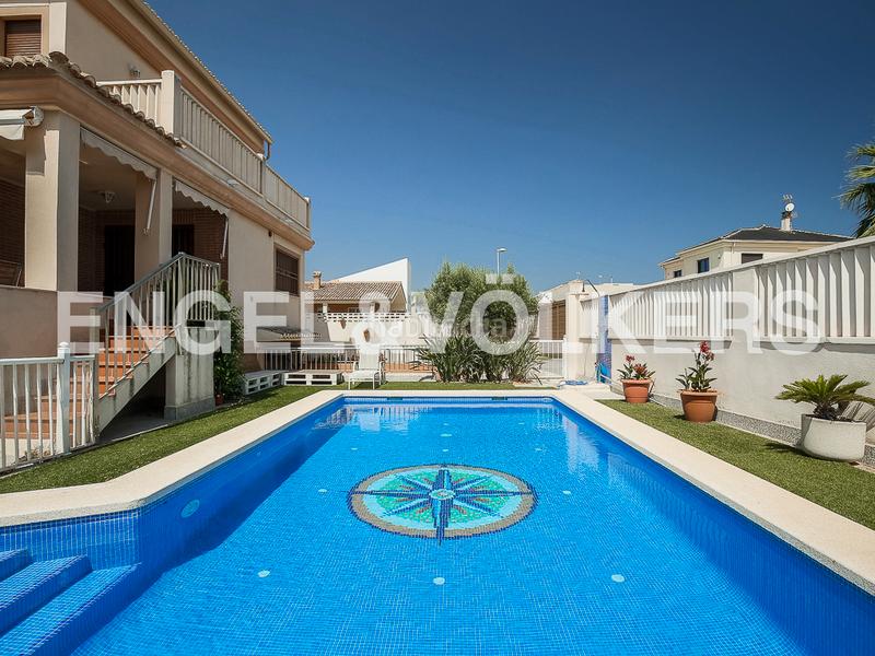 Foto 7a5bd181-7e55-430e-b0b0-5796a47cc4ea. Location mas avec chauffage parking piscine dans El Dossel - Mareny de San Lorenzo Cullera