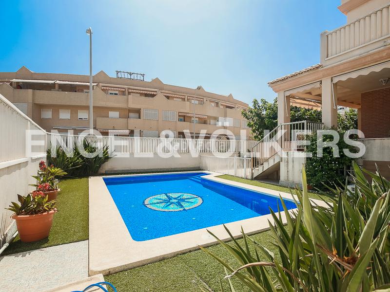 Foto 764ea9c9-1163-49c2-86c2-6f8ac805fc0e. Miete bauernhof mit heizung parking pool in El Dossel - Mareny de San Lorenzo Cullera