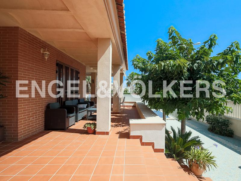 Foto 73bb0e5e-6c0c-4d6a-b23b-731f02633990. Rent country house with heating parking pool in El Dossel - Mareny de San Lorenzo Cullera