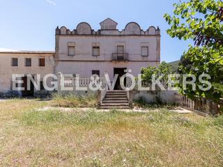 Masia a Montesa. Finca rústica para reformar en montesa