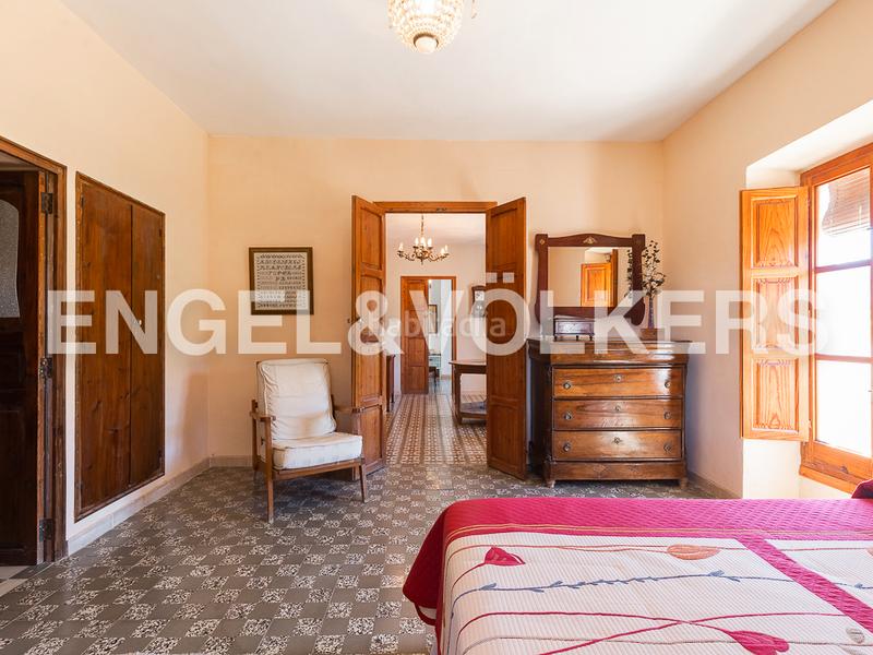 Foto 0d990a80-fe35-4e19-aca6-4394b099eea5. House with heating parking in Centro Ontinyent