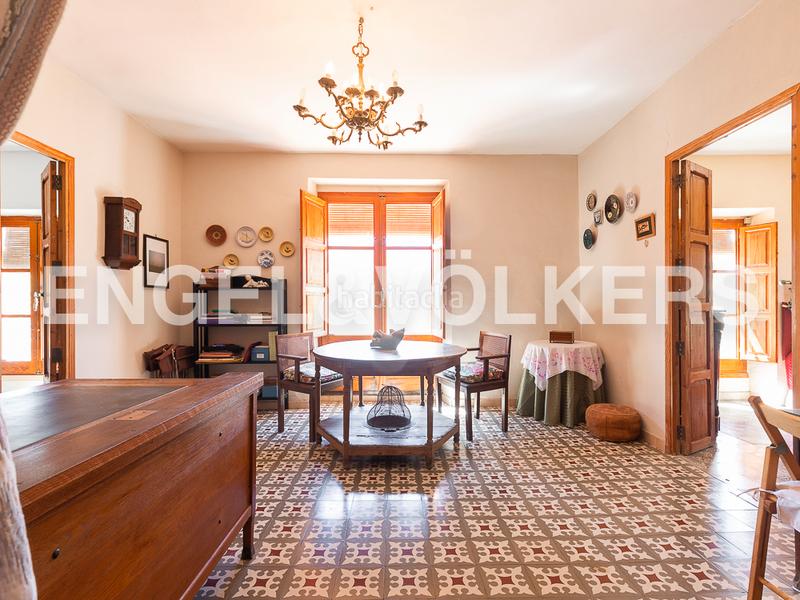 Foto 8f748004-8ff1-417c-89cc-423421610946. House with heating parking in Centro Ontinyent