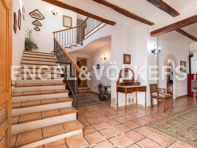 Foto bb1b25cd-0fb8-4f33-854c-e4b4a24015e6. House with heating parking in Centro Ontinyent