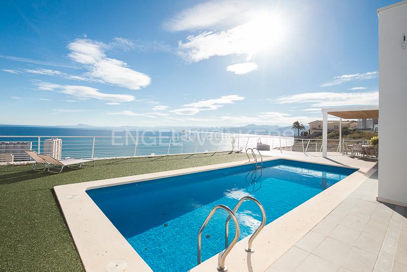 Foto cdc5b44e-7dd4-4a06-a4bc-a98cc648eda7. Casa amb calefacció aparcament piscina a El Faro Cullera