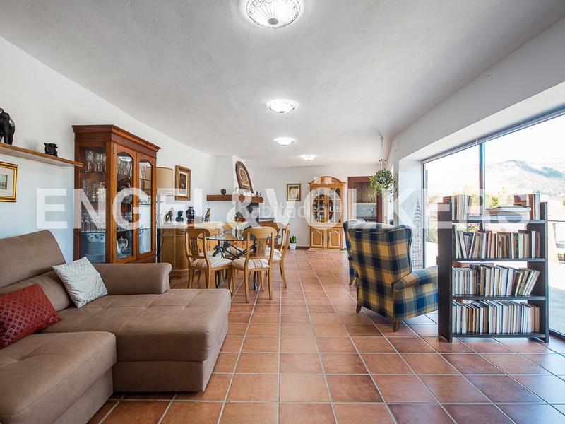 Foto 33d8bfa2-32e9-49da-8e94-60fdf10d90b2. Terreno residenziale in Alfinach - Monasterios Puçol