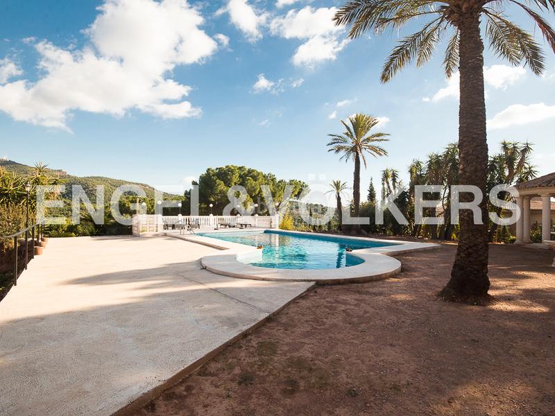 Foto 56f0db17-8d89-431e-82a2-dd4f8f99e3e5. Terreno residenziale in Alfinach - Monasterios Puçol