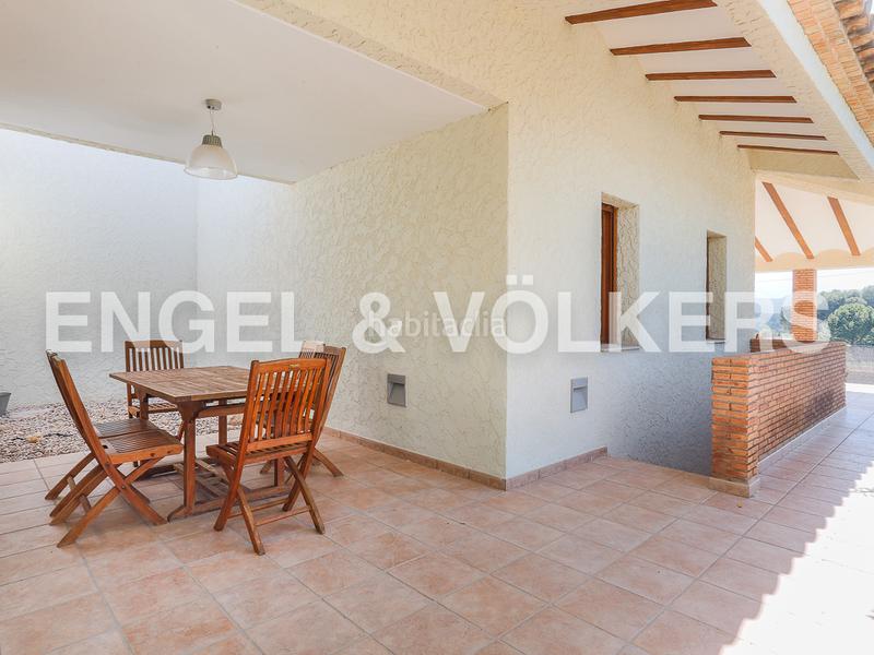 Foto c5e4e251-1e9e-49f1-9cb5-0486f39ca61f. Casa impresionante chalet en El Pilar Ontinyent