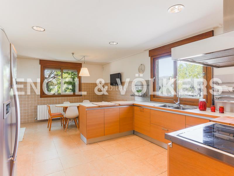 Foto d9f2f13e-1868-4381-af81-bbc471ca1e94. Casa impresionante chalet en El Pilar Ontinyent