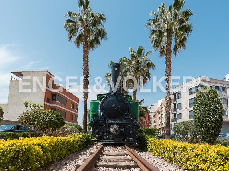 Foto f829e7aa-bada-4c16-ad5b-1bfc476fbf98. Casa con riscaldamento parcheggio in Camino de Onda-Salesianos Burriana