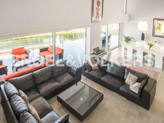Chalet en Borriol. Moderno chalet independiente en la coma
