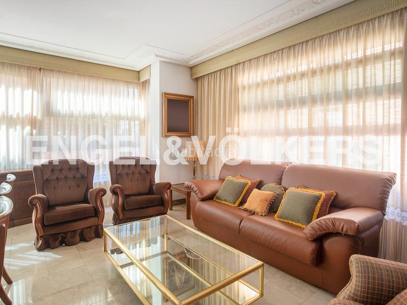 Foto 1bb20d1d-ab13-4f05-88f0-43507b08f059. House with heating in Centro Villarreal / Vila - real