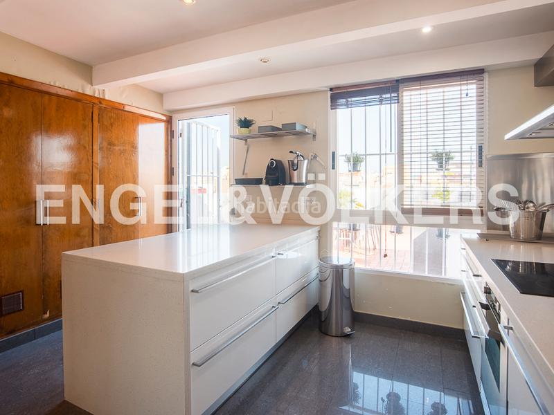 Foto 23359b74-b739-437e-9f68-1f689d9265b3. House with heating in Centro Villarreal / Vila - real