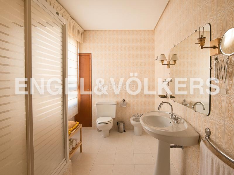 Foto eaf3bdab-d26a-4909-b2d7-13f3924d373f. House with heating in Centro Villarreal / Vila - real