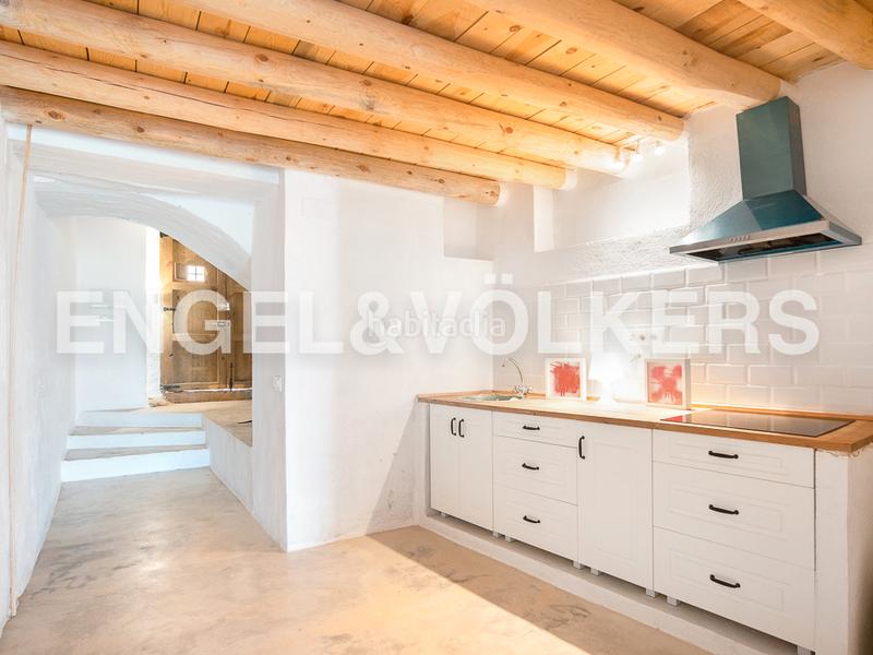 Foto 02bb6e0e-f56a-49b7-9952-9aeda262971c. Casa amb calefacció a Canet lo Roig