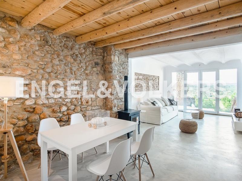 Foto 1facb124-d56c-450a-8a4a-3b981bcab49c. Casa amb calefacció a Canet lo Roig