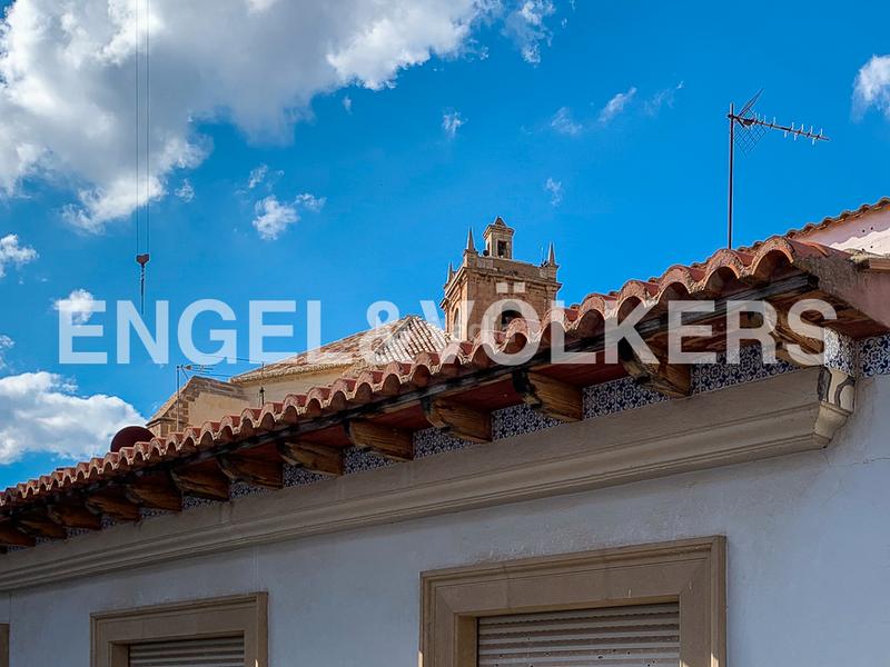 Foto 02eb9648-3cfe-4e8f-a945-af4b254f3742. Casa adosada edificio en Utiel