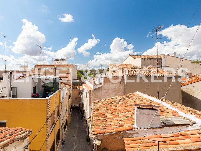 Foto 136fb726-03be-445d-b0dd-dd6d0170d789. Casa adosada edificio en Utiel