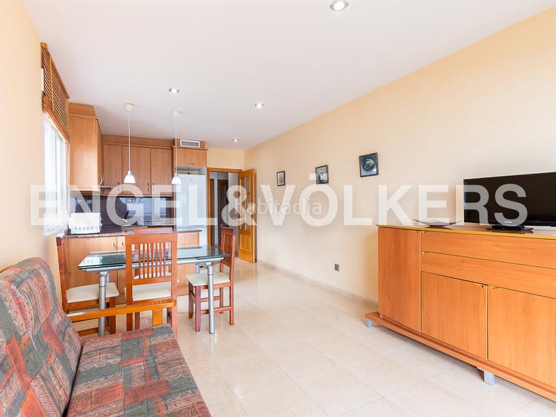 Foto df159fd1-7232-44ab-992f-9a78dbc19889. Apartamento  con magnificas vistas en primera línea en Peñíscola