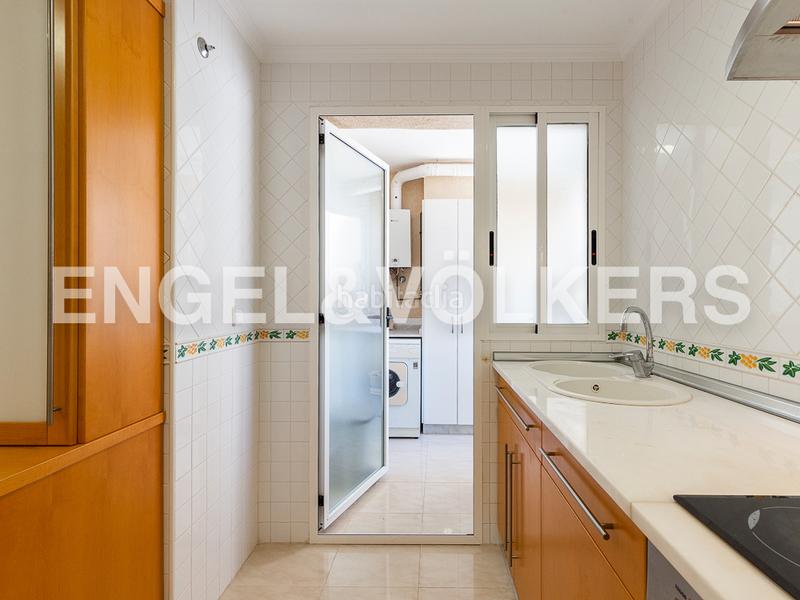 Foto bc65f1a6-3403-4387-81c5-d8552302d576. Àtic amb calefacció aparcament piscina a Racó Cullera