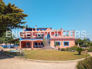 Haus in Boverals-Saldonar. Chalet en gran parcela en vinaros