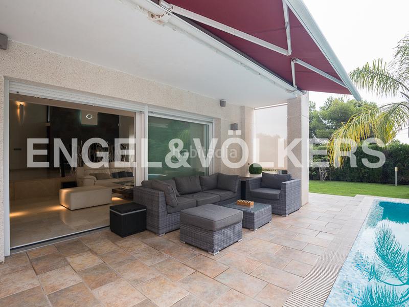 Foto 0b649cf6-34a6-465c-ac5a-a5f6e08c6a03. Maison avec chauffage parking piscine dans Gilet