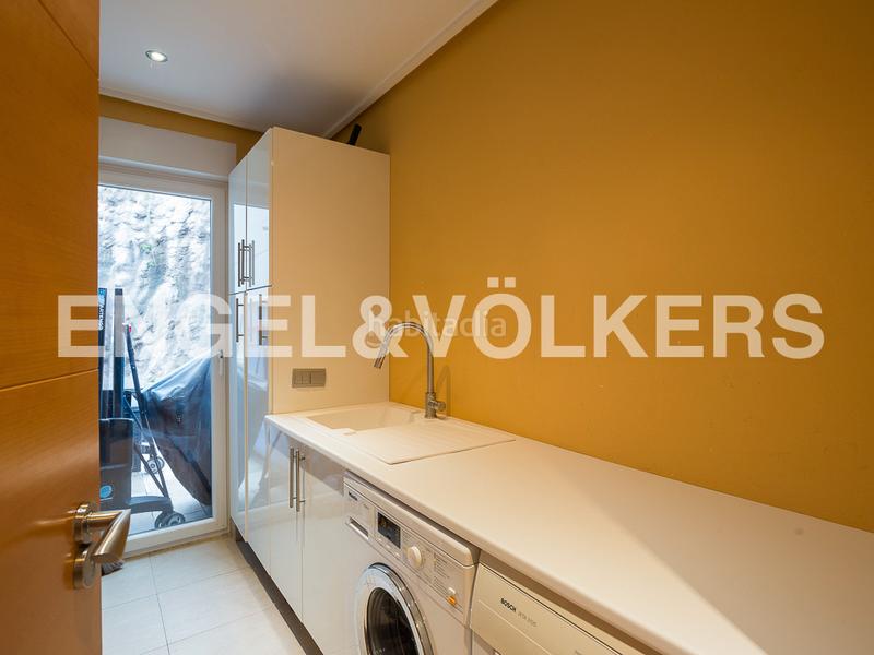 Foto 3574a058-c504-4610-a8ad-700b67bd2453. Maison avec chauffage parking piscine dans Gilet