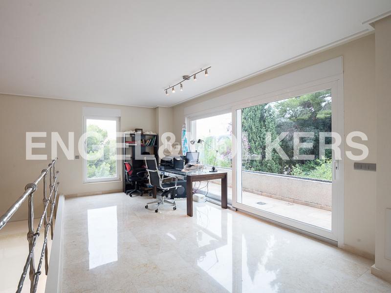 Foto 3e9745f4-4feb-49c9-a920-21a91bea5fff. Maison avec chauffage parking piscine dans Gilet