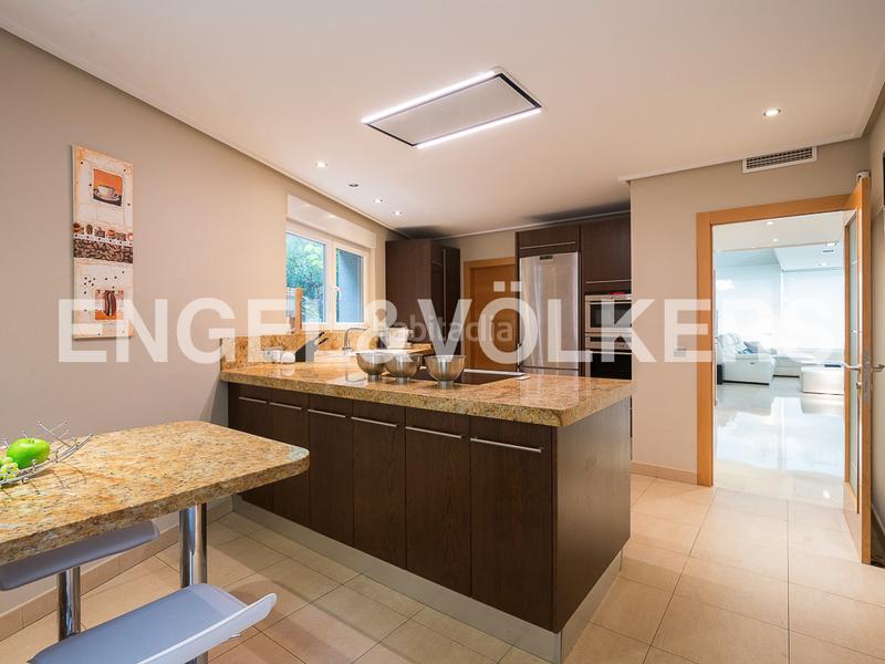 Foto 42d9b734-7486-4c4b-bd59-c66b24806b3d. Maison avec chauffage parking piscine dans Gilet