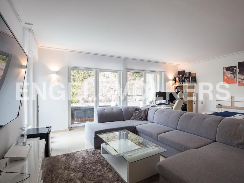 Foto 445a90d6-4a14-4ac4-8dd4-3e8603b77dc0. Maison avec chauffage parking piscine dans Gilet