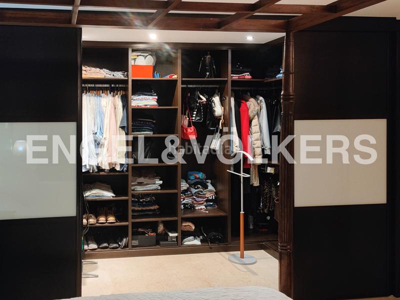 Foto 741f3d34-44ba-49b6-a58d-e6f052e55334. Maison avec chauffage parking piscine dans Gilet