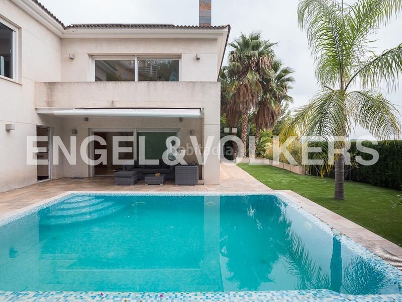 Foto da4014d5-aa2c-4f3d-8806-3752e9dde57f. Maison avec chauffage parking piscine dans Gilet