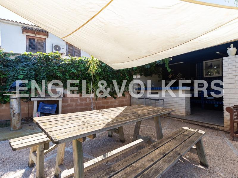 Foto 60996dde-69a8-46c0-9f8f-a680bcff9949. Haus mit heizung parking pool in Entrepinos Eliana (l´)