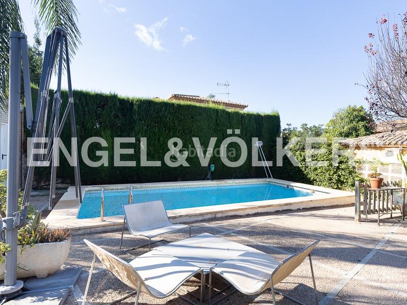 Foto 6aa10f7f-e45e-466b-b94a-774db7355c33. Haus mit heizung parking pool in Entrepinos Eliana (l´)