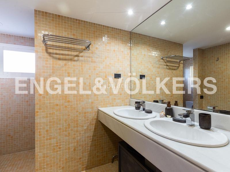 Foto 72bb6577-6fa1-42c2-88e0-369b1a97d96a. Haus mit heizung parking pool in Entrepinos Eliana (l´)