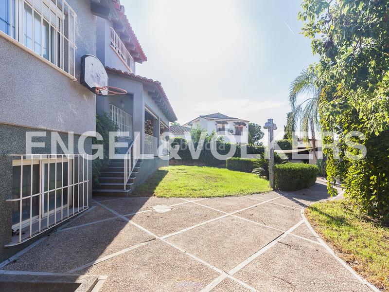 Foto 7d029a31-a3ea-49f3-89aa-e3ccea393520. Haus mit heizung parking pool in Entrepinos Eliana (l´)