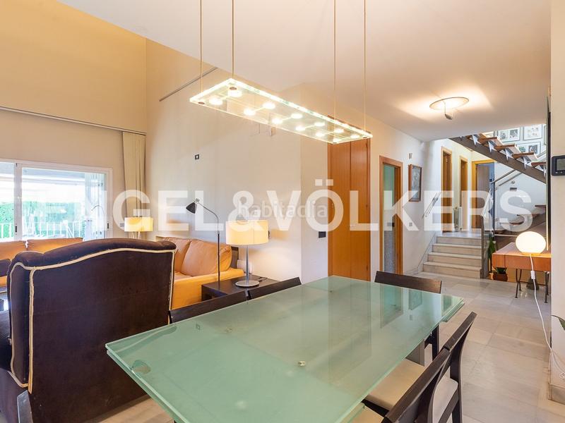 Foto a8ad8e3d-6d94-4725-aa1b-65d86cb8c1ec. Haus mit heizung parking pool in Entrepinos Eliana (l´)