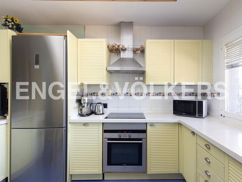 Foto bffa59ad-0870-41e2-b7c9-106fa1e6e643. Haus mit heizung parking pool in Entrepinos Eliana (l´)