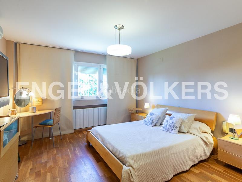 Foto f7636ade-e98e-4865-8c3b-7eaa7803be11. Haus mit heizung parking pool in Entrepinos Eliana (l´)