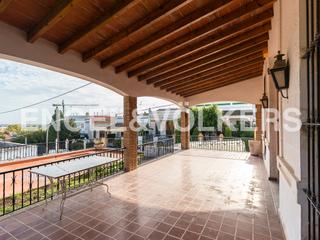 Masia a Casas Verdes - Ermita. Casa señorial en godella