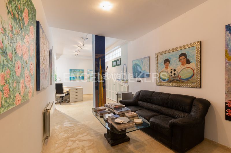 Foto 635ec146-244f-4325-9ea2-5a86e8ae274a. Casa adossada amb calefacció aparcament a Malva Rosa Valencia