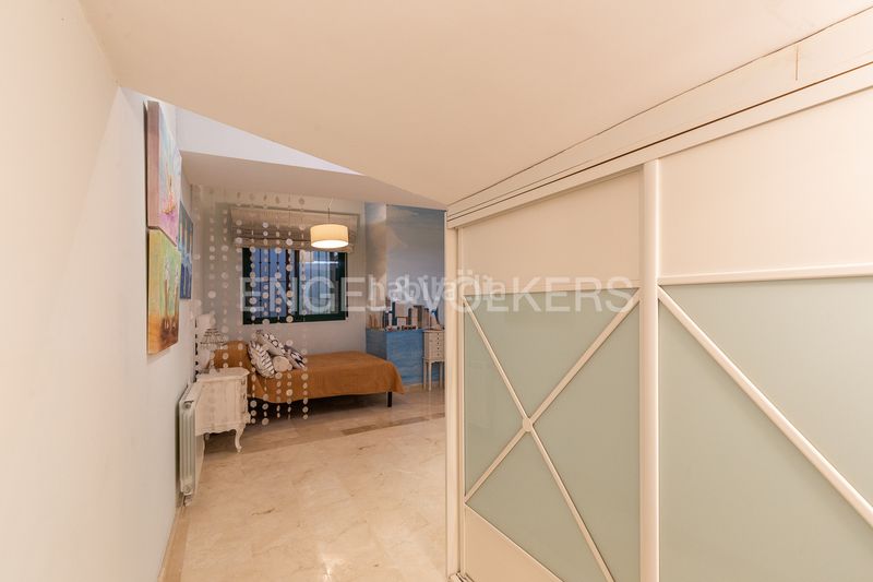 Foto 63db4f01-89cd-48a3-af14-5e5c3726f662. Casa adossada amb calefacció aparcament a Malva Rosa Valencia