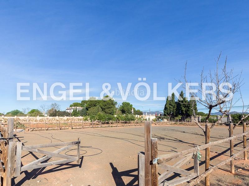 Foto 27c0ac57-8e8e-4421-959f-68965dda829d. Haus mit heizung in Los Pinares-La Masia Bétera