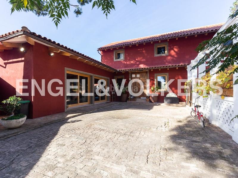 Foto 913a19c6-d7a8-4753-85c7-f0ecfacf92c1. Haus mit heizung in Los Pinares-La Masia Bétera